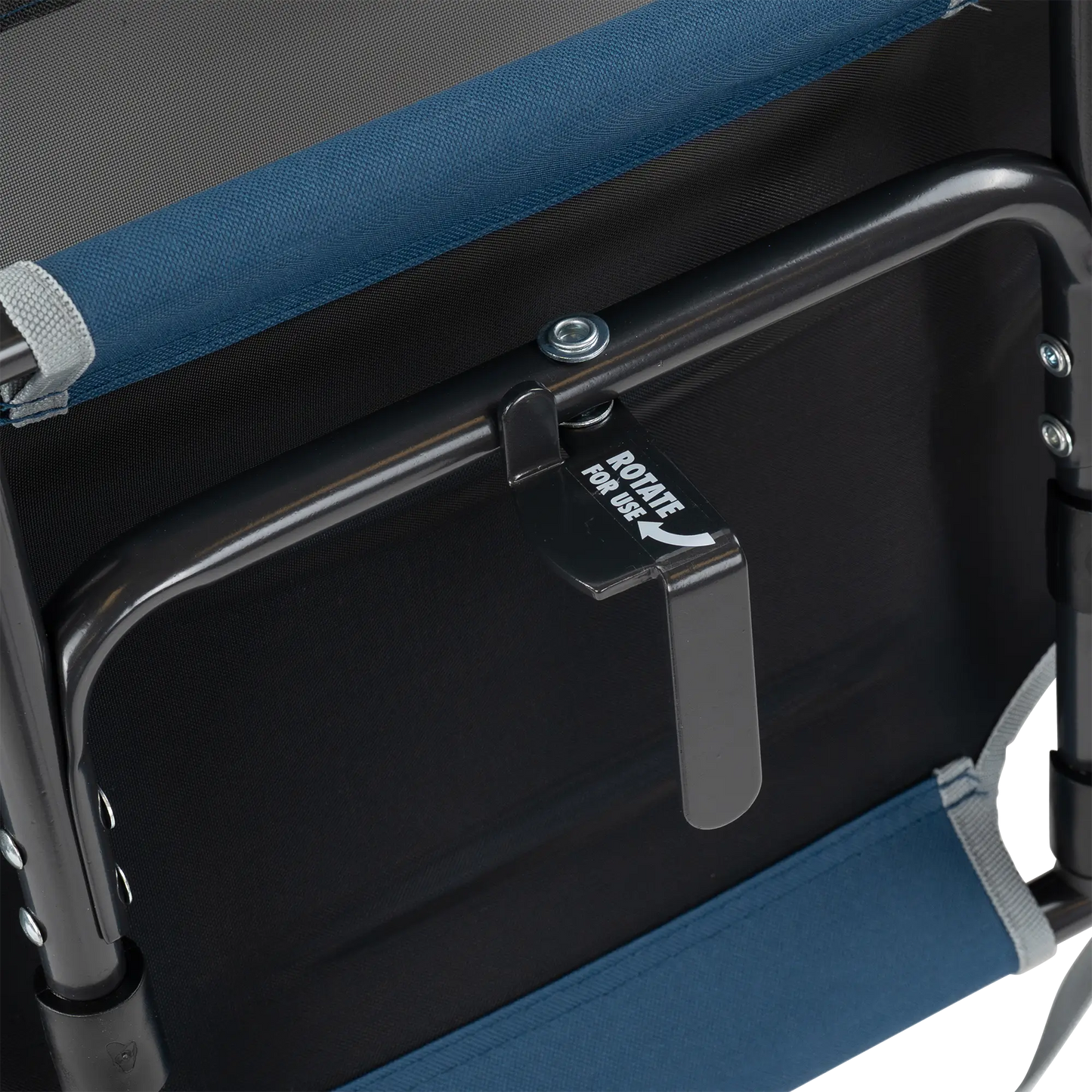 Big Comfort Stadium Chair™ with Armrests - Fan Day Style