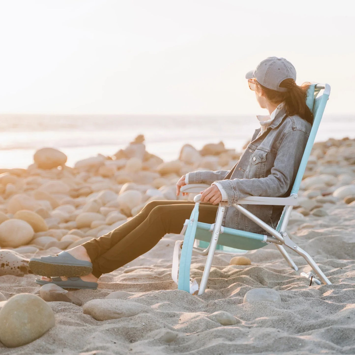 Bi-Fold Beach Chair™ - Beach Day Comfort