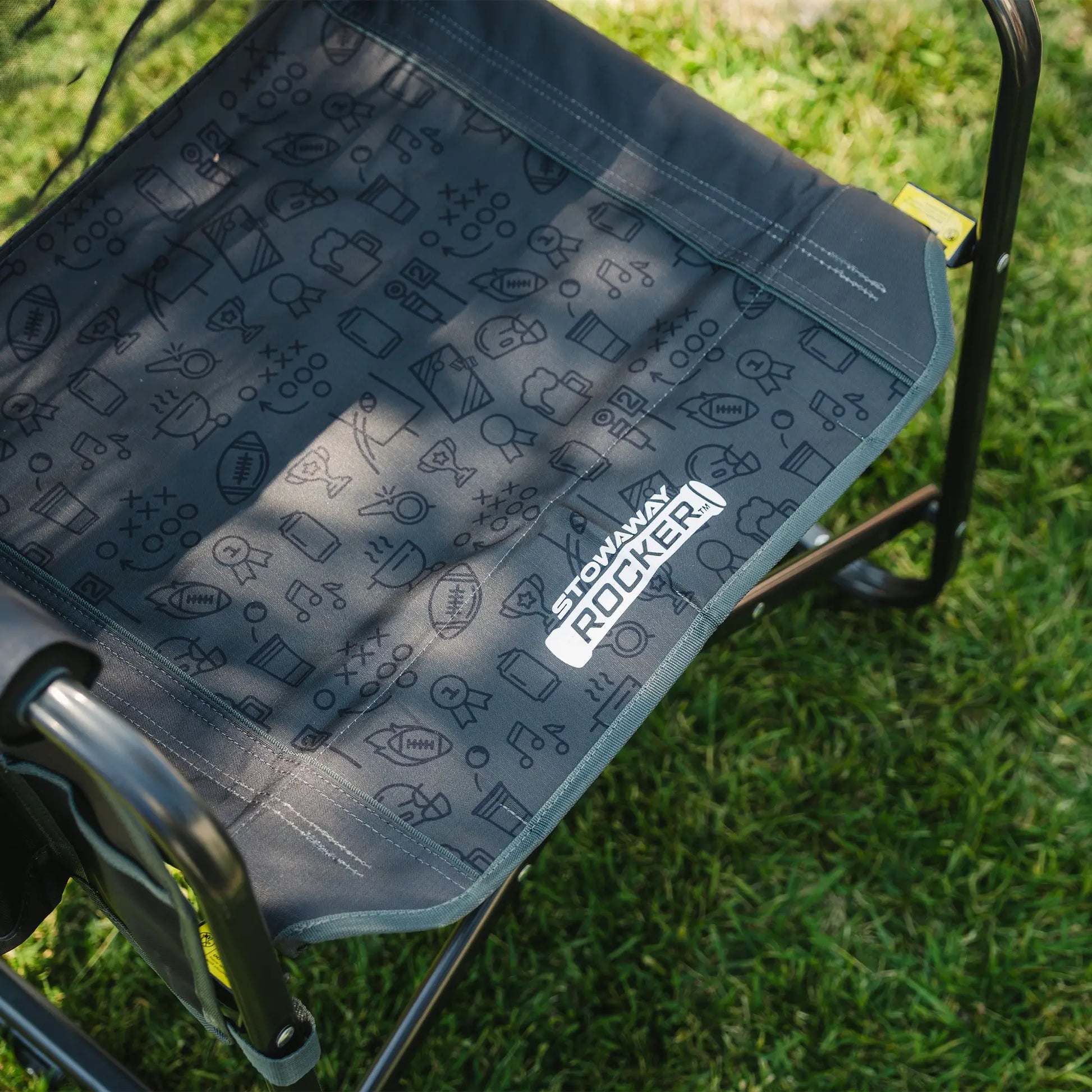 Stowaway Rocker™ - Weekend Ready