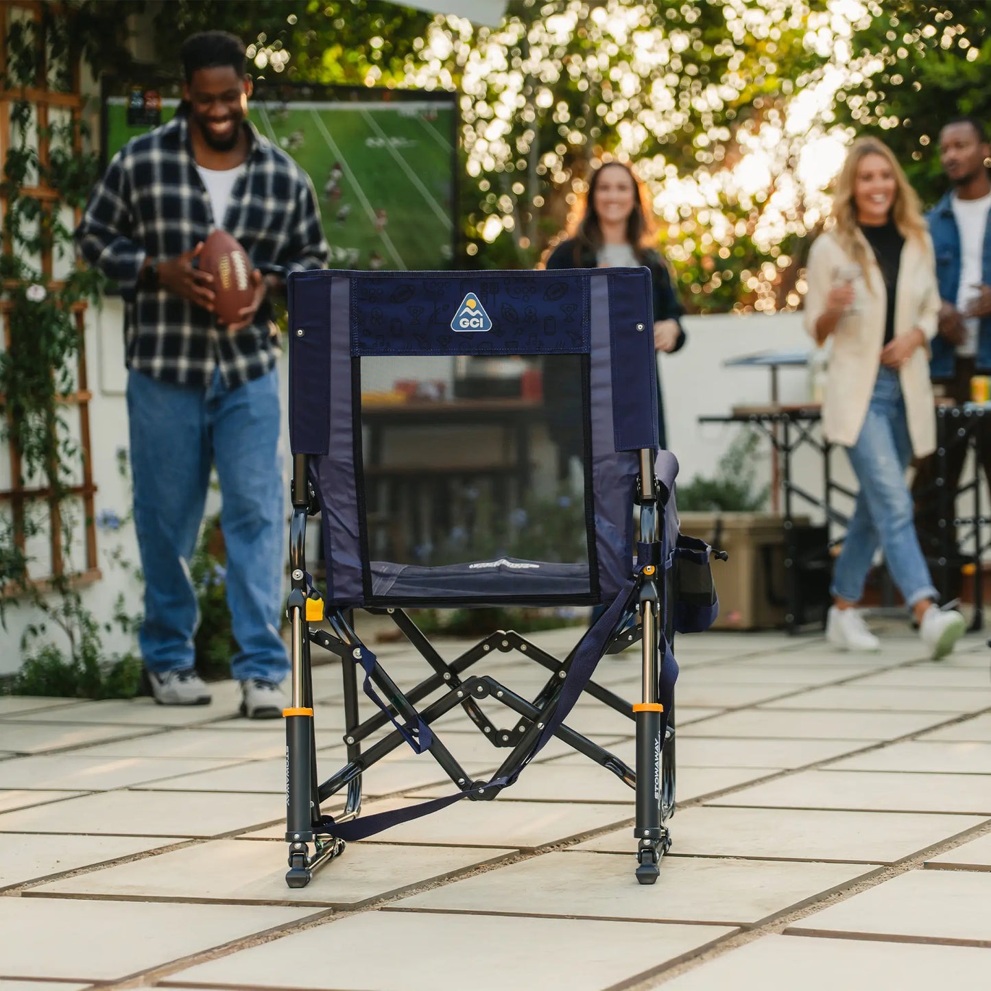 Stowaway Rocker™ - Weekend Ready