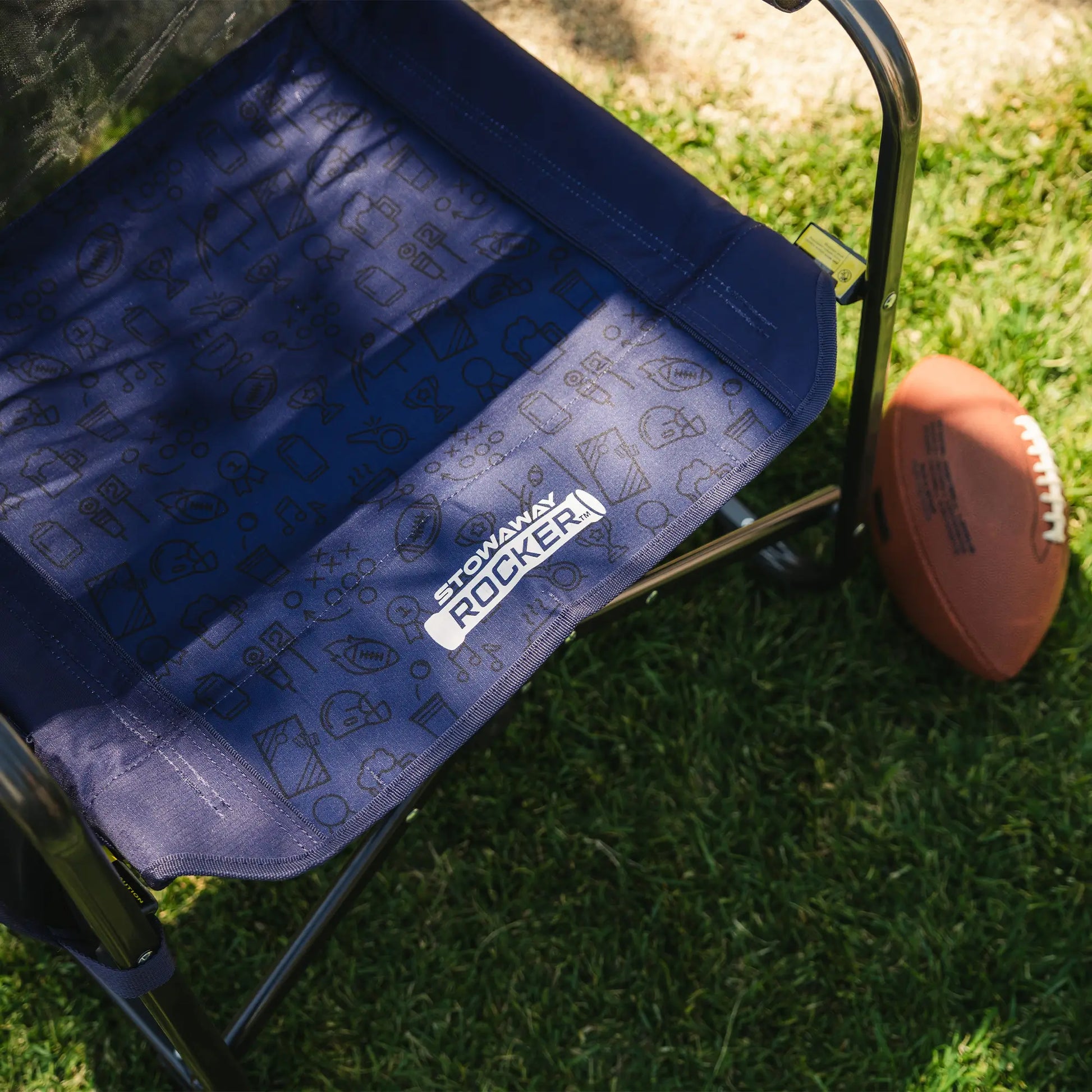Stowaway Rocker™ - Weekend Ready